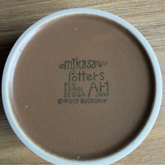 Vintage Mid-Century Mikasa Buckskin Potters Art Creamer and Sugar - Ben Seibel - Picture 12 of 15